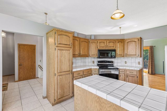 1241 Baird Lane NE, Rochester, MN 55906
