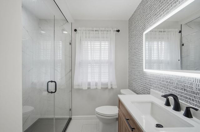 85 Granville Rd, Westfield, MA 01085