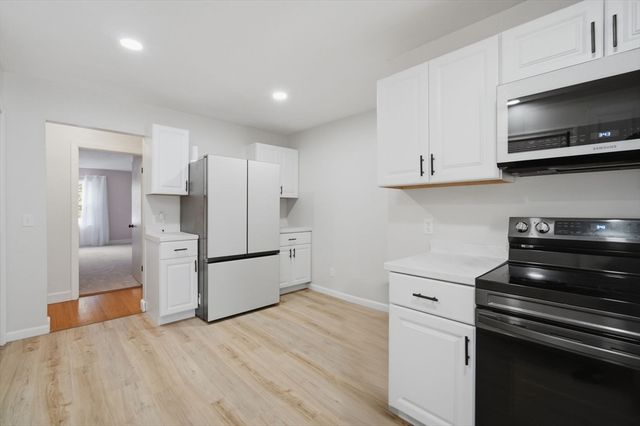 85 Granville Rd, Westfield, MA 01085