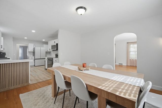 85 Granville Rd, Westfield, MA 01085