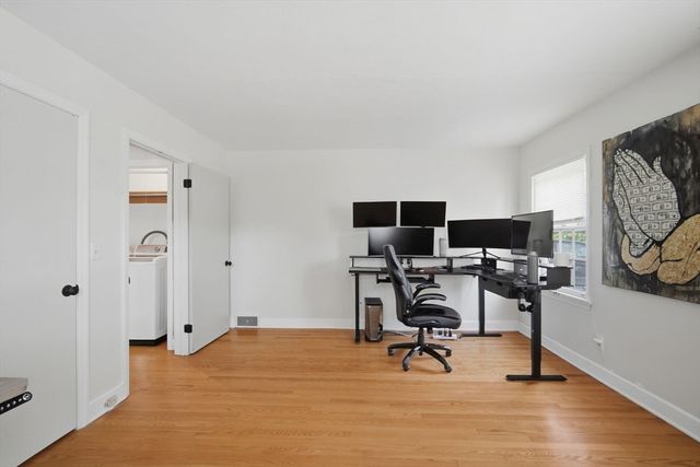 85 Granville Rd, Westfield, MA 01085