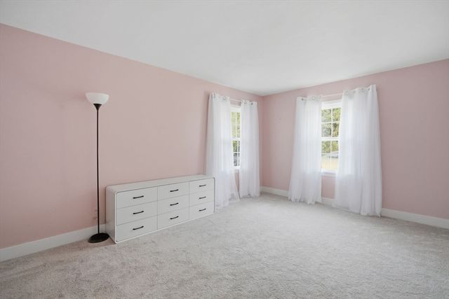 85 Granville Rd, Westfield, MA 01085