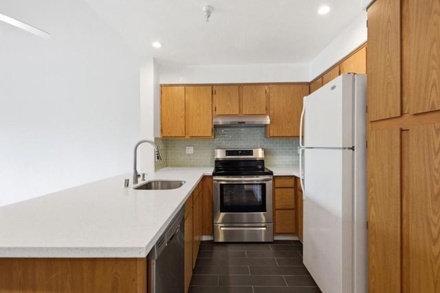 39224 Guardino Drive 314, Fremont, CA 94538