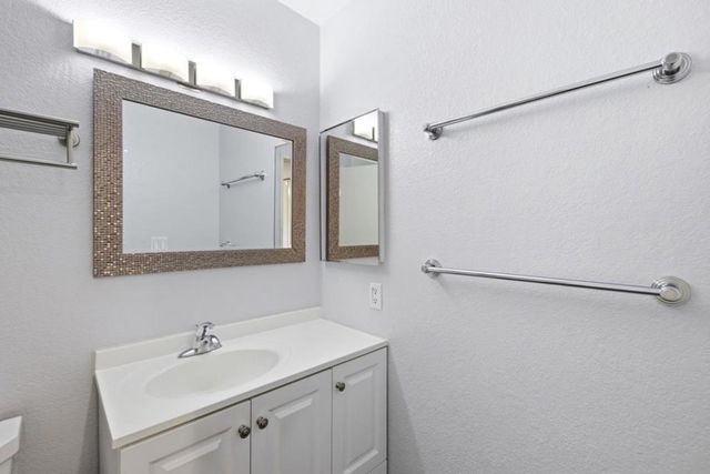 39224 Guardino Drive 314, Fremont, CA 94538