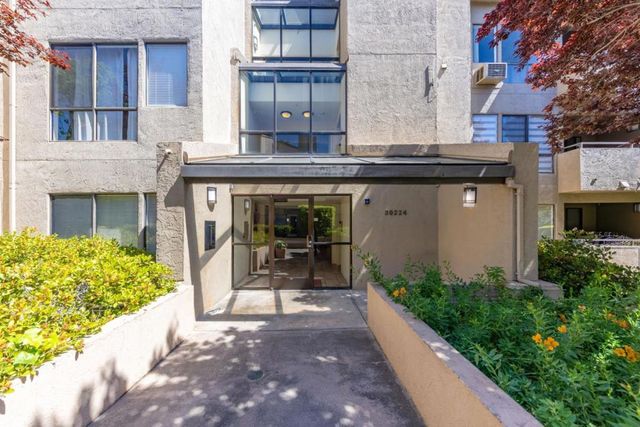 39224 Guardino Drive 314, Fremont, CA 94538