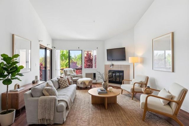 39224 Guardino Drive 314, Fremont, CA 94538