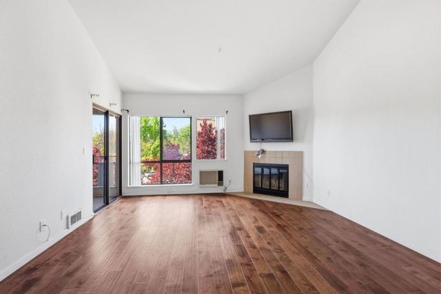 39224 Guardino Drive 314, Fremont, CA 94538