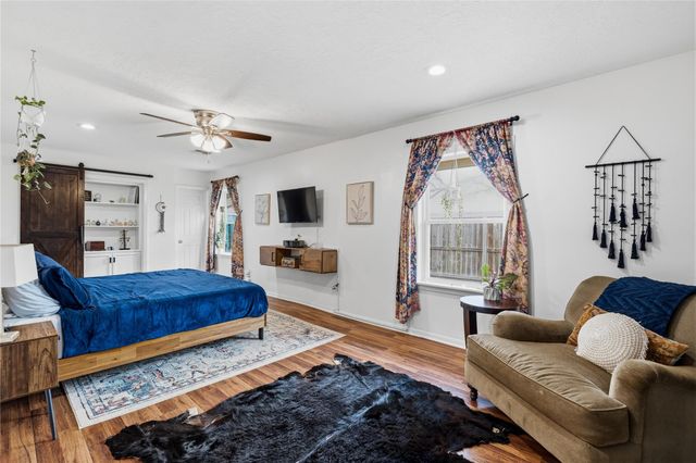 4002 Cheena Drive, Houston, TX 77025