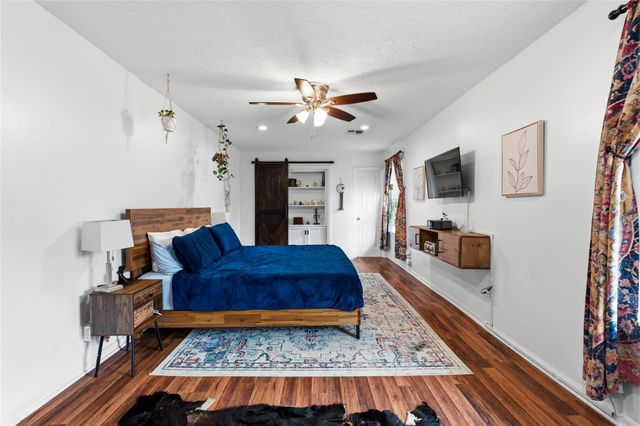 4002 Cheena Drive, Houston, TX 77025