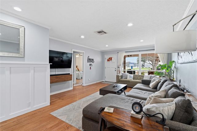 4002 Cheena Drive, Houston, TX 77025