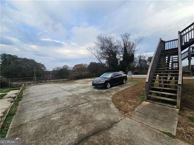 2065 ML King Jr. Drive NW, Atlanta, GA 30310