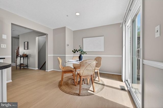 1603 WOODVIEW CT, Crofton, MD 21114