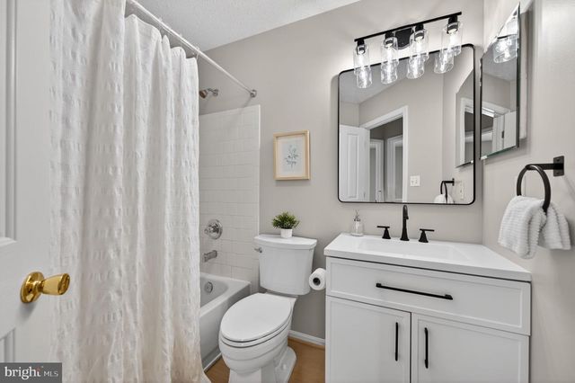 1603 WOODVIEW CT, Crofton, MD 21114