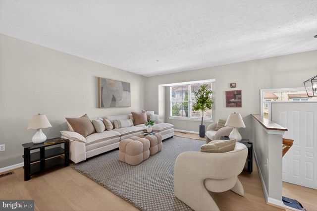 1603 WOODVIEW CT, Crofton, MD 21114