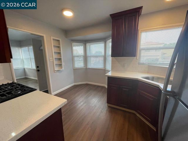 2100 94Th Avenue, Oakland, CA 94603