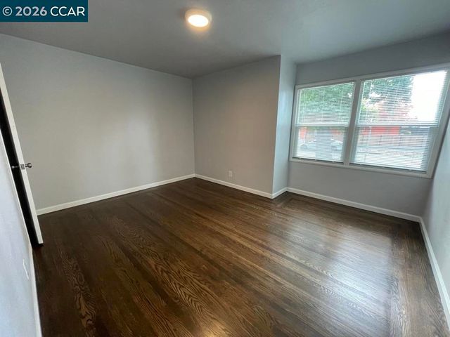 2100 94Th Avenue, Oakland, CA 94603