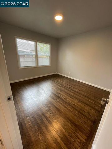 2100 94Th Avenue, Oakland, CA 94603