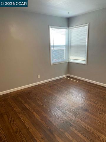 2100 94Th Avenue, Oakland, CA 94603