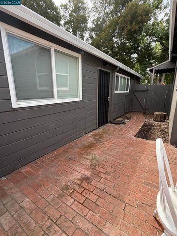 2100 94Th Avenue, Oakland, CA 94603