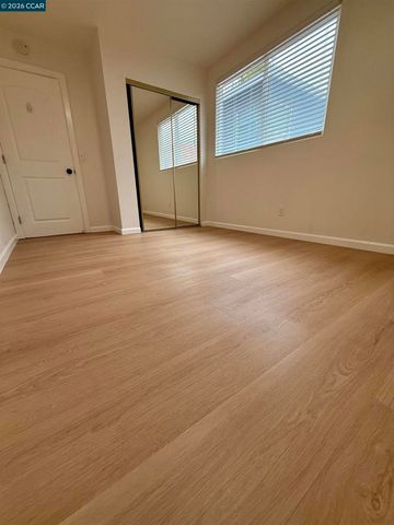 2100 94Th Avenue, Oakland, CA 94603