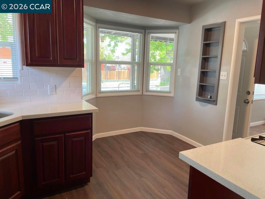 Image 26 of property listing at 2100 94Th Avenue, Oakland, CA 94603