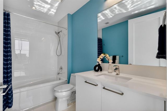 111 S PINEAPPLE AVENUE 904, Sarasota, FL 34236