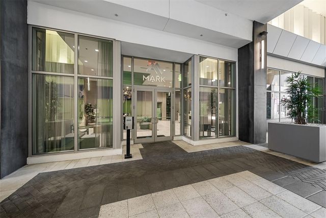 111 S PINEAPPLE AVENUE 904, Sarasota, FL 34236