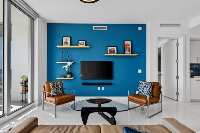 111 S PINEAPPLE AVENUE 904, Sarasota, FL 34236