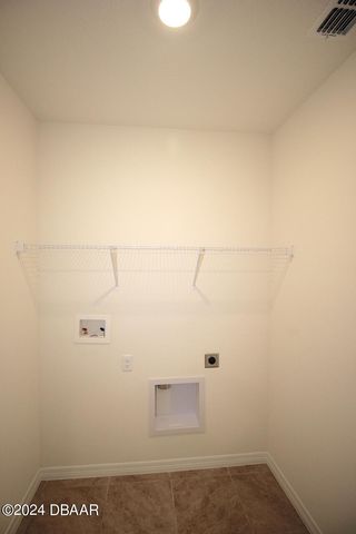 127 Birch Tree Place, Daytona Beach, FL 32117