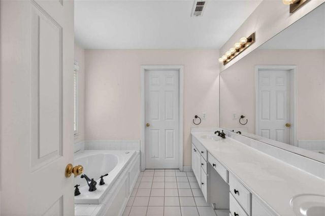 1712 Kenbrook Court, Acworth, GA 30101