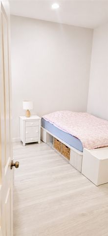 4435 Colfax Ave 102, Studio City, CA 91602
