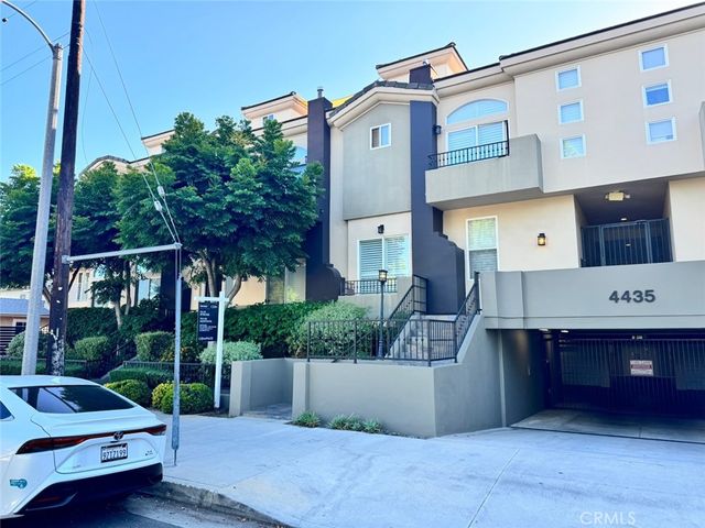 4435 Colfax Ave 102, Studio City, CA 91602