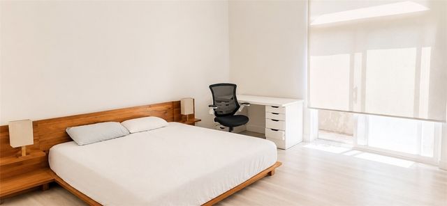 4435 Colfax Ave 102, Studio City, CA 91602