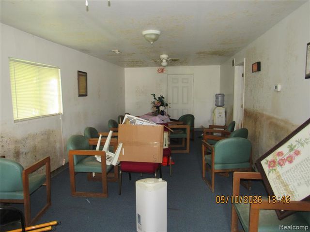 8909 Holcomb Street, Detroit, MI 48213