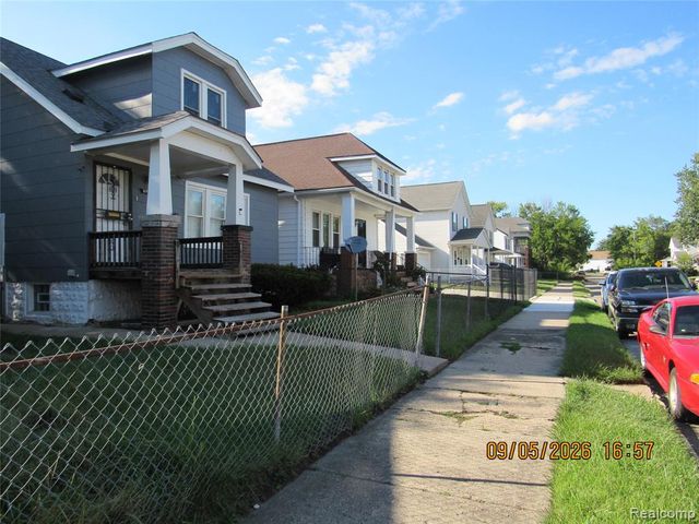 8909 Holcomb Street, Detroit, MI 48213