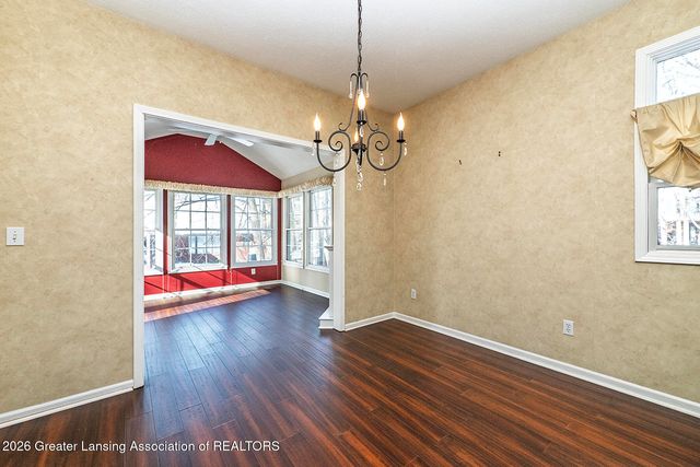 3522 St Andrews Circle, Lansing, MI 48911