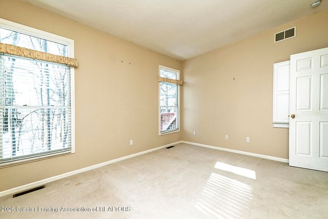 3522 St Andrews Circle, Lansing, MI 48911