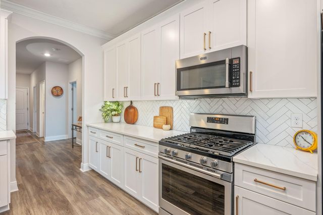 200 Sweet Tea Lane, Freeport, FL 32439
