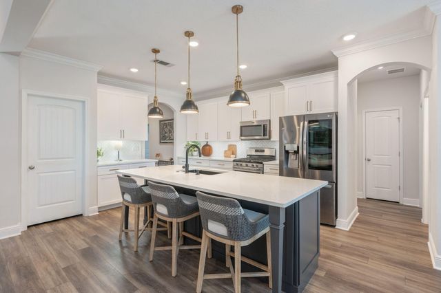 200 Sweet Tea Lane, Freeport, FL 32439