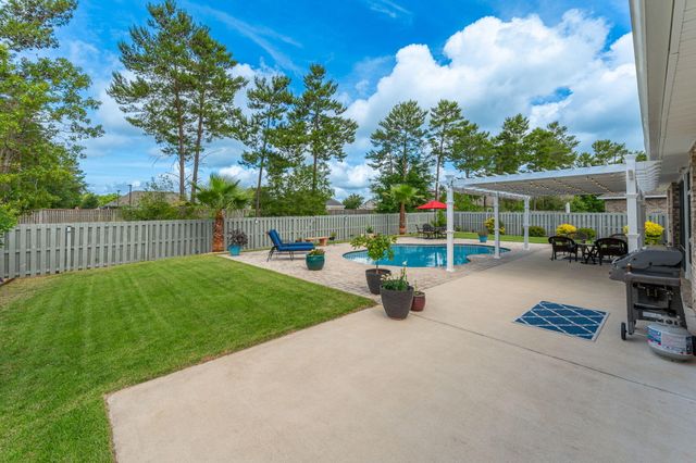 200 Sweet Tea Lane, Freeport, FL 32439
