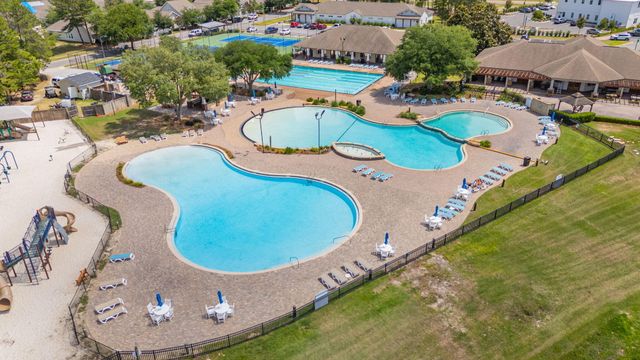 200 Sweet Tea Lane, Freeport, FL 32439