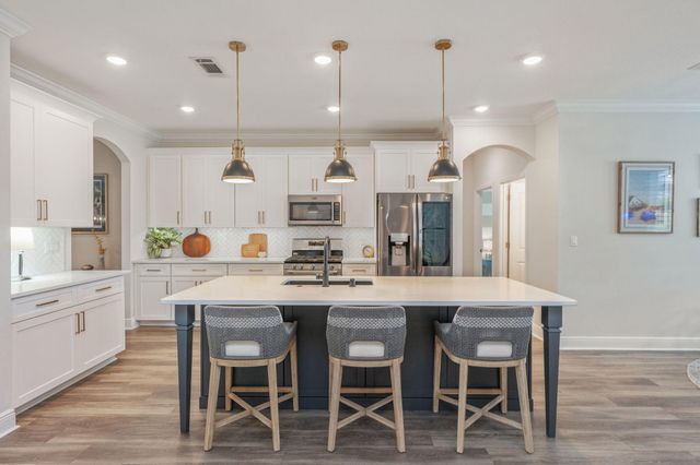 200 Sweet Tea Lane, Freeport, FL 32439