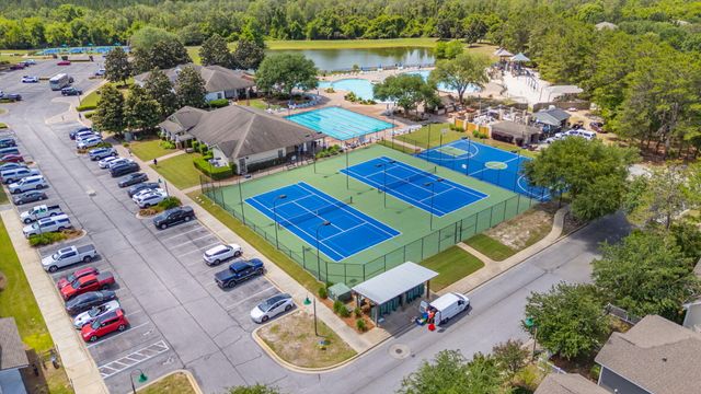 200 Sweet Tea Lane, Freeport, FL 32439