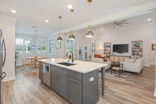 200 Sweet Tea Lane, Freeport, FL 32439