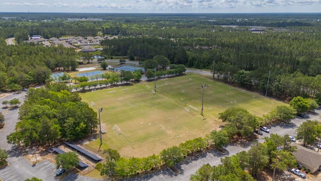 200 Sweet Tea Lane, Freeport, FL 32439
