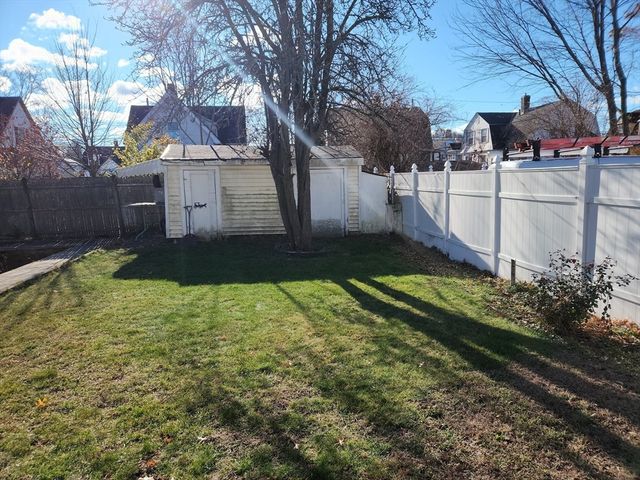 80 Market St, Lawrence, MA 01841