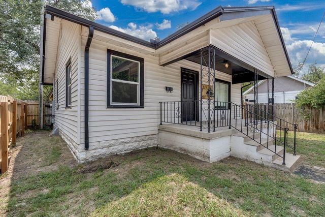 117 W Zimmerly St, Wichita, KS 67213