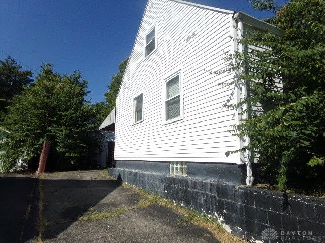 521 Pollock Road, Dayton, OH 45403