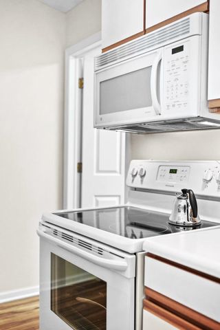 2832 Emerald Bluffs, Traverse City, MI 49684