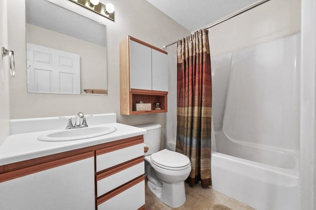 2832 Emerald Bluffs, Traverse City, MI 49684